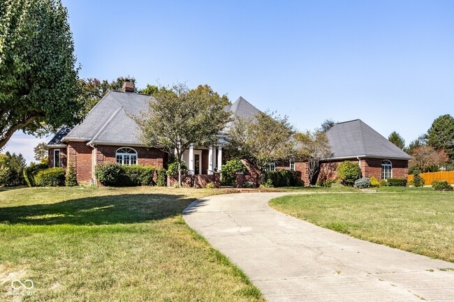 Building Photo - 9628 Summerlakes Dr