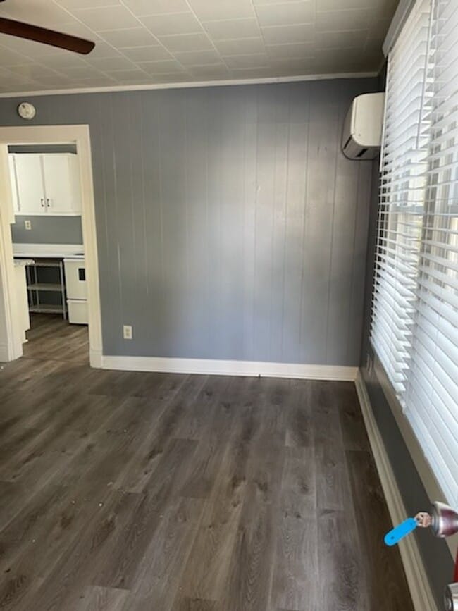 Photo - Great Access to Surrounding Towns!!