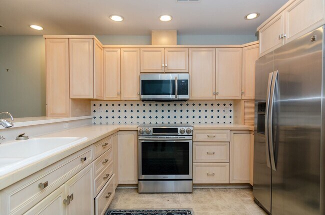 Photo - 309 N Cardinal Dr