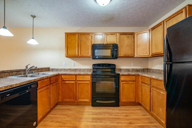 BlackBranch Apartments