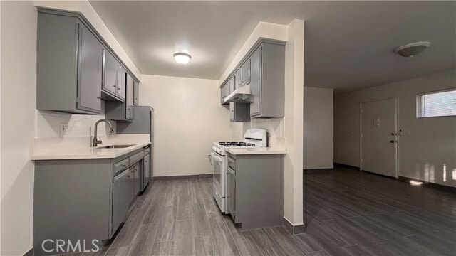 Building Photo - 908 Marguerita Ave Unit 1