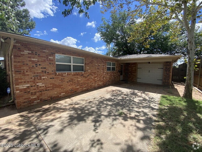 Building Photo - 4421 49th St Rental