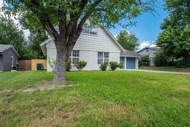Photo - 5504 Coventry Ln