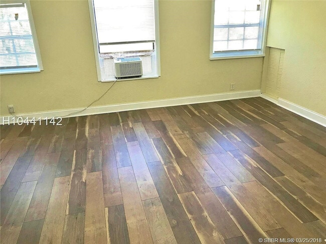 Photo - 1521 N 59th Terrace