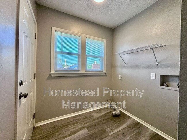 Photo - 4210 S Stiles Ave