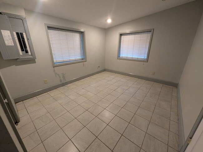 Photo - Arrowhead Unit Arrowhead  #8