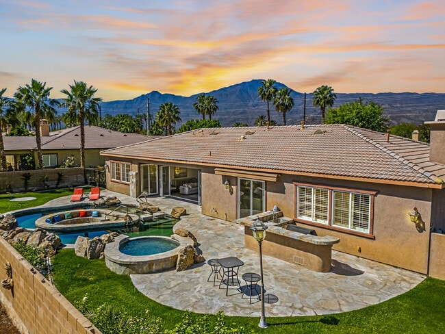 Photo - 57806 Cantata Dr