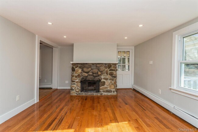 Photo - 45 N Ridge St