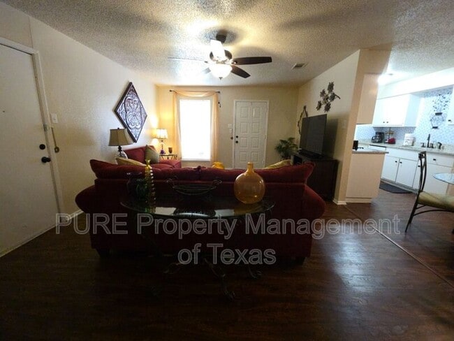 Photo - 203 2nd St N Unidad #A