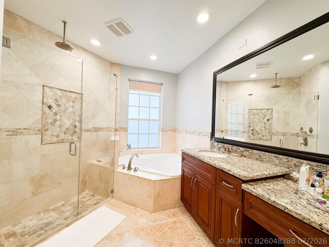 9091 Long Lake Palm Dr