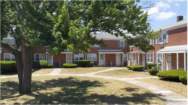 Summerfield Townhouses