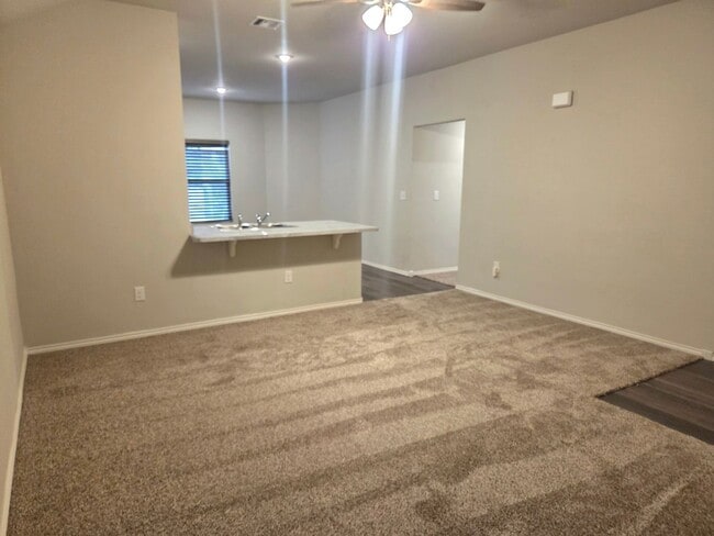 Photo - 9704 Saddle Dr