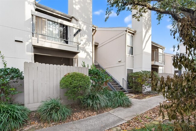 Photo - 7950 N Stadium Dr Unidad 135