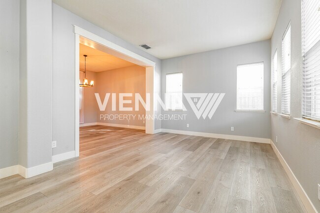 Photo - 8121 Gilleland Dr