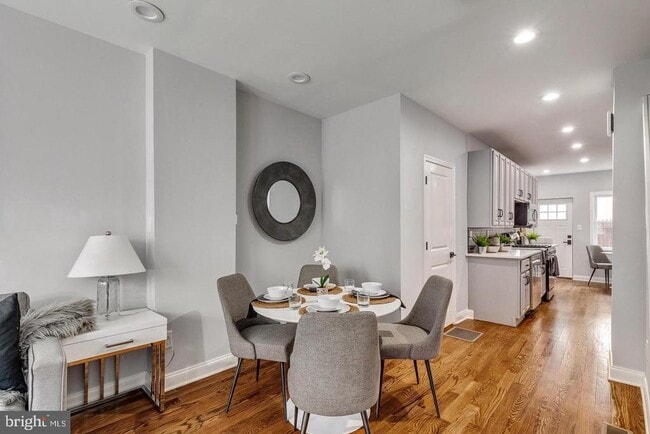 Photo - 1553 S Woodstock St