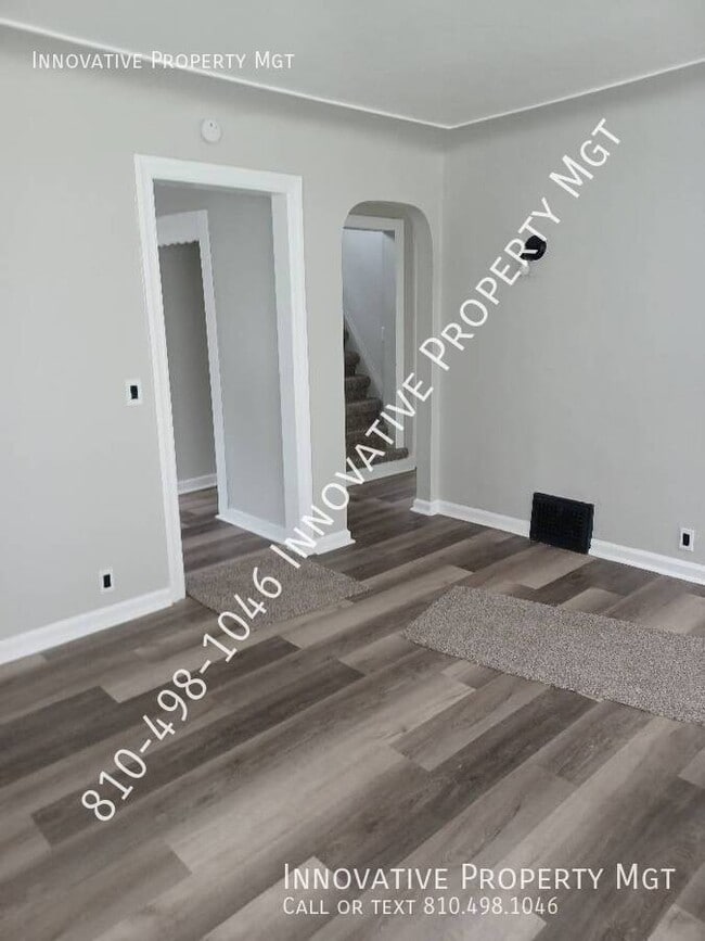 Photo - 2613 Wisner St