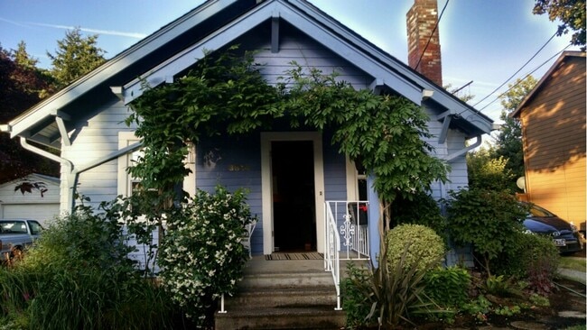 Building Photo - 6814 North Boston Avenue