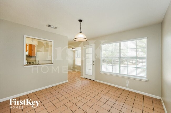 Photo - 523 Pinehurst Blvd