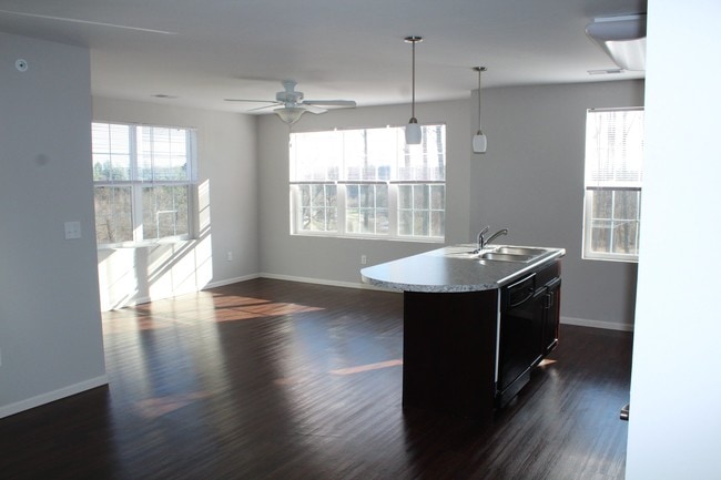 Photo - Newberry Apartments