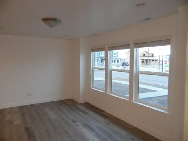 Photo - 1139 S 1300 W Townhome