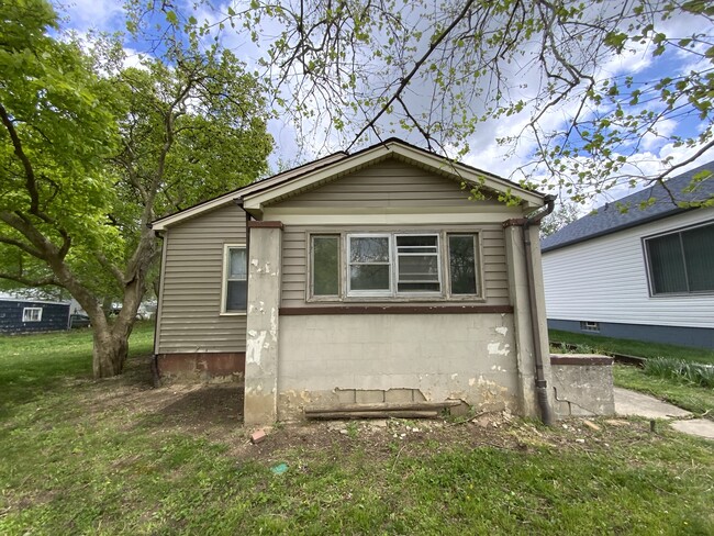 Photo - 305 N Bowman Ave Casa