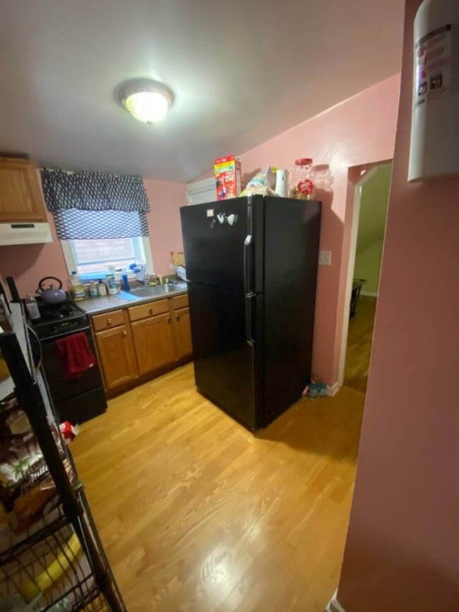 Kitchen - 2843 S Kildare Ave Unit Attic