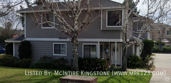 Building Photo - LOVELY 3BD/2.5BA TOWNHOME IN ARCADIA! CENT...