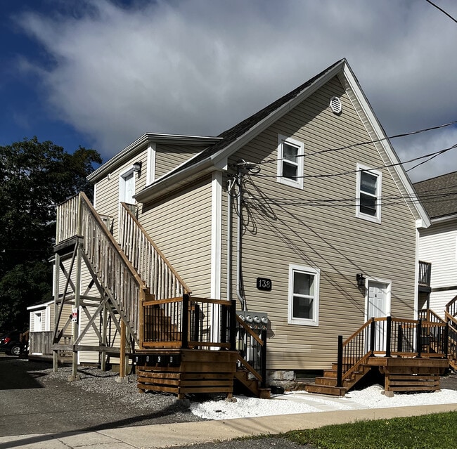 Photo - 138 Alma St Unit D