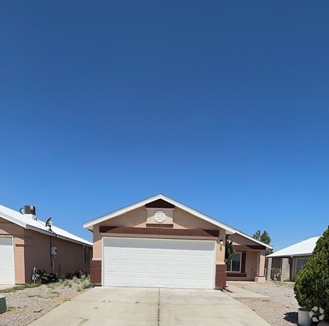 Building Photo - Coming Soon !!! Beautifully Remodled SW Ho... Rental