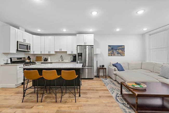 Photo - 71 BEACON Ave