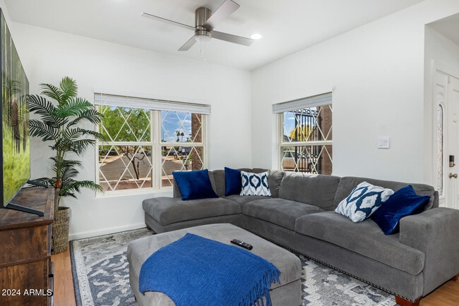 Photo - 3204 N Jay St