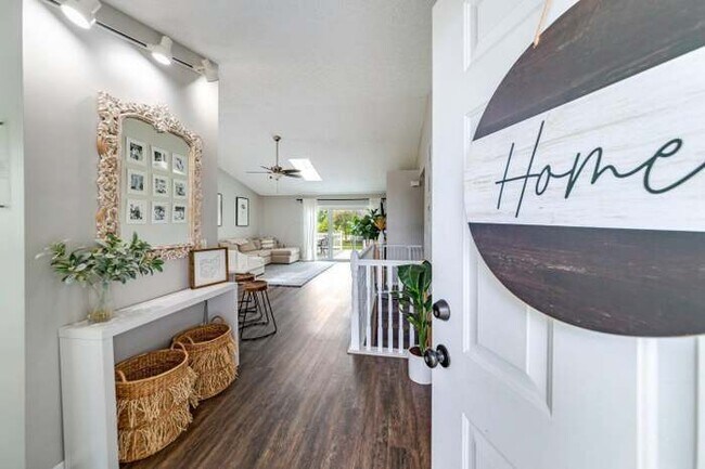 Photo - 8963 Newmills Ln