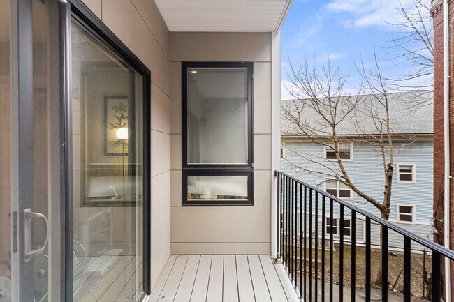 Tremont 1457