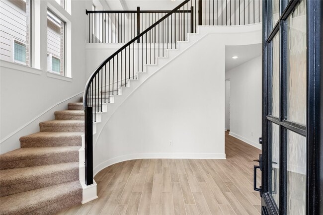 Photo - 5323 Birch Shadow Dr