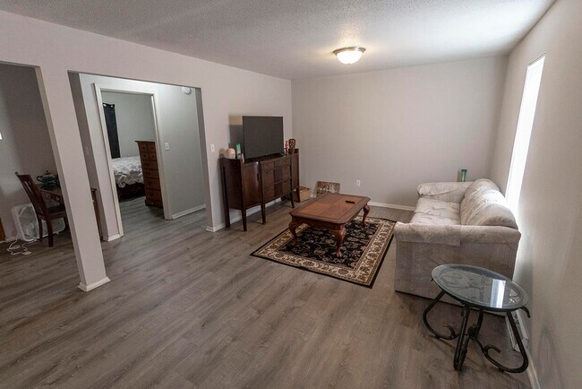 204 Wheaton Ct