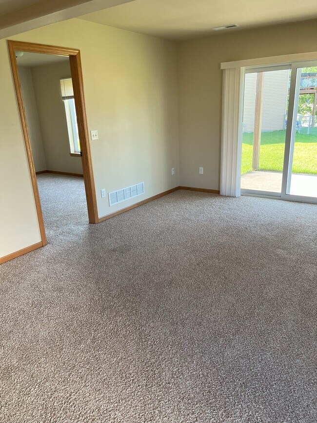 Photo - 1474 Palisades Dr