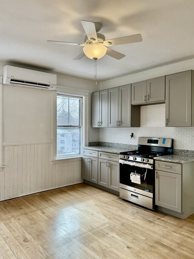 Photo - 66 Fairfax Rd Unit -2