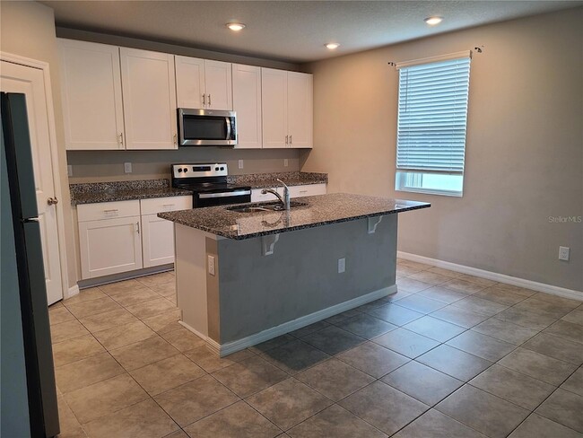 10217 Daybreak Glen