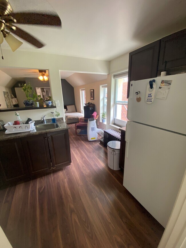 Photo - 87 James St Unit 2