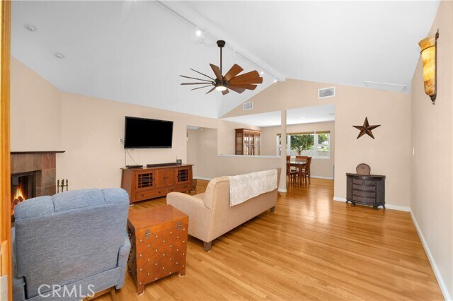 Photo - 1521 S Dallas Dr House