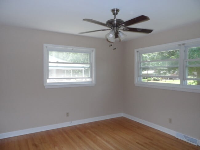 Photo - 4712 Stafford Dr