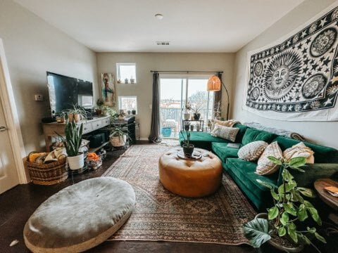 Building Photo - 1118 Litton Ave Unit 307