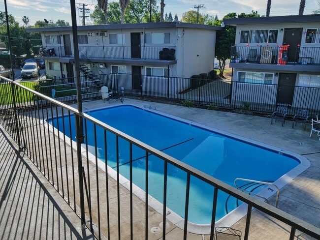 Photo - Orange Grove Apartments