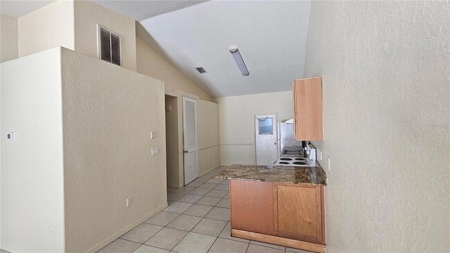 Photo - 711 Lake Jessie Dr