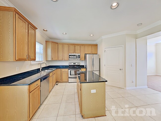 Photo - 1267 Buckingham Cir