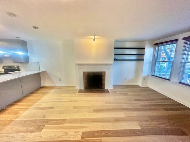 Photo - Captivating Capitol Hill Barracks Row Renovated 2 Bedroom Apt w/ Parking & Patio Unit 1
