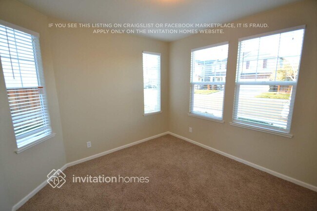 Photo - 2748 Cobbler St