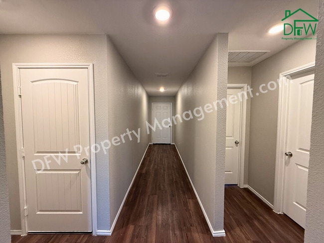 Photo - Modern 4-Bedroom Home with Island Kitchen & Spacious Backyard in Princeton!