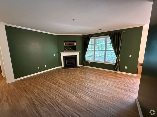 Building Photo - 3131 Hemlock Forest Cir Unit 204 Rental