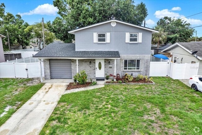 Building Photo - 6504 Lenore Dr Rental